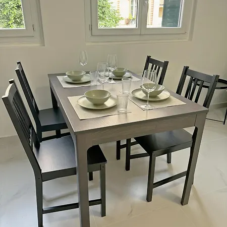 Cozy Paris Gateway Groups With Free Parking *